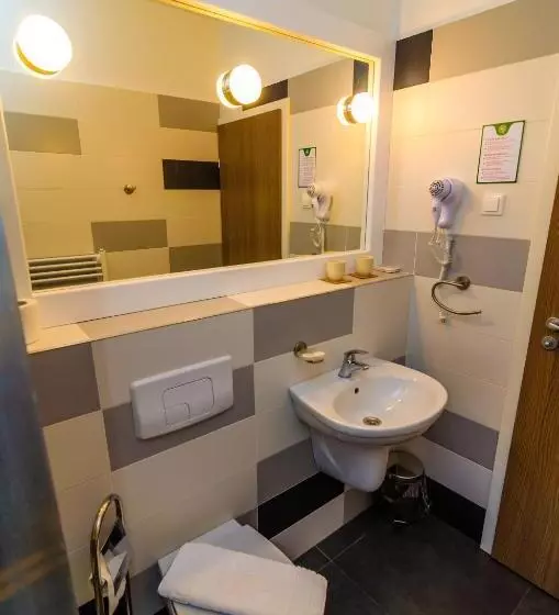 Pensiunea La Broscuta