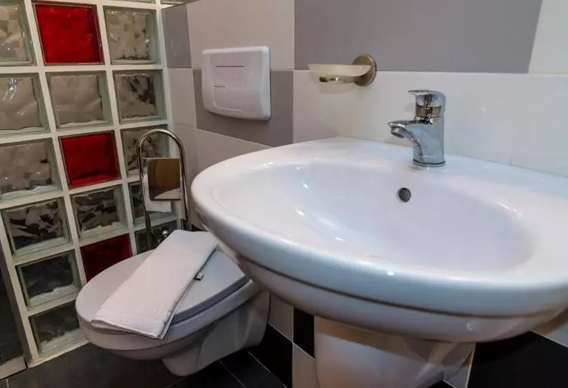 Pensiunea La Broscuta