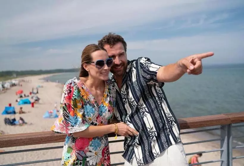 リゾートホテル Ferien Und Freizeitpark Weissenhauser Strand