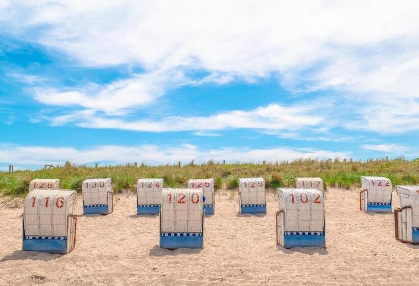 Курорт Ferien Und Freizeitpark Weissenhauser Strand