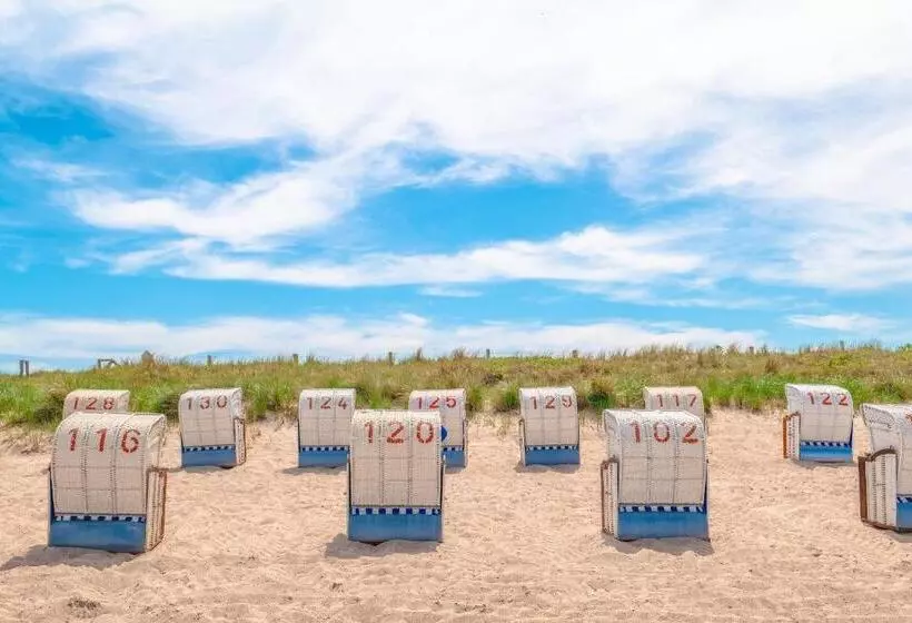 リゾートホテル Ferien Und Freizeitpark Weissenhauser Strand