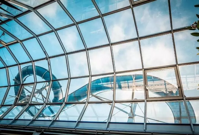 リゾートホテル Ferien Und Freizeitpark Weissenhauser Strand