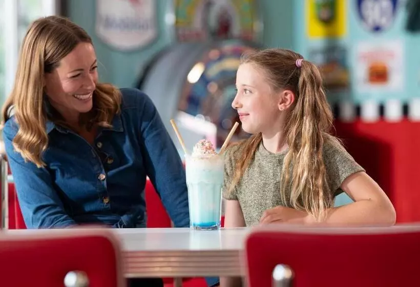 リゾートホテル Ferien Und Freizeitpark Weissenhauser Strand