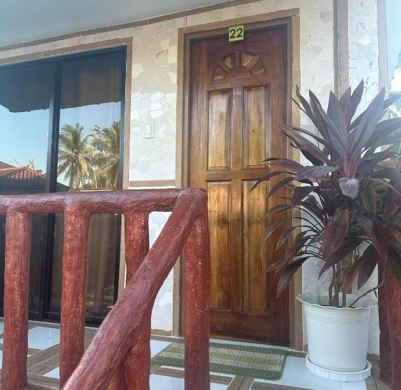 אתר נופש Stefanie Grace Paradise Inn