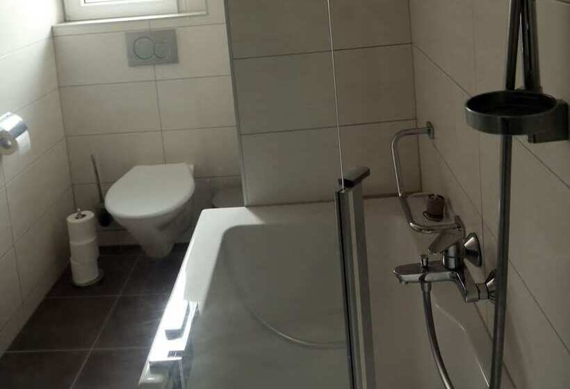 فندق صغير Hôtel De Torgon