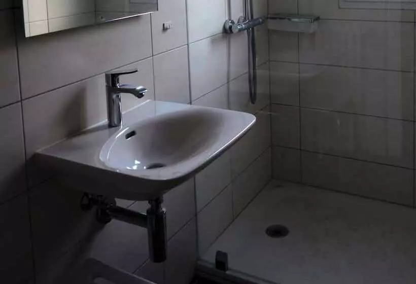 Retkeilymaja Hôtel De Torgon