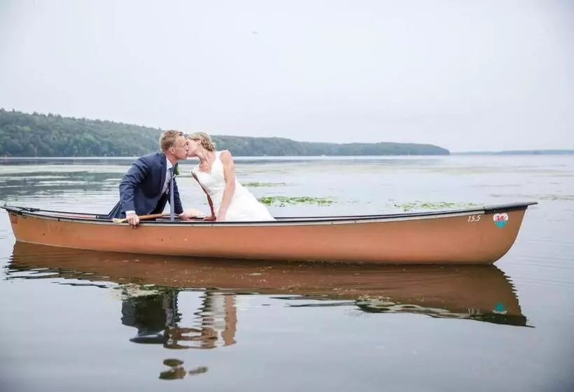 Retkeilymaja The Cove Inn