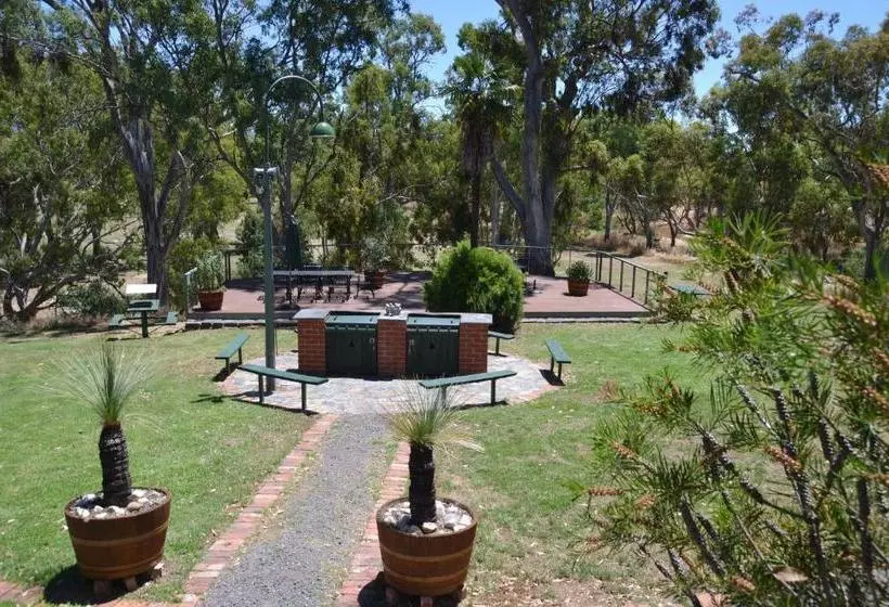 ベッドアンドブレックファースト Avoca Cottages Victoria