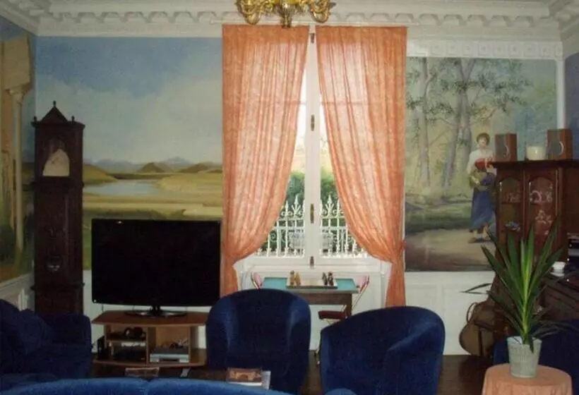 Aamiaismajoitus (B&B) Chambres Et Tables D Hotes Les Breuils