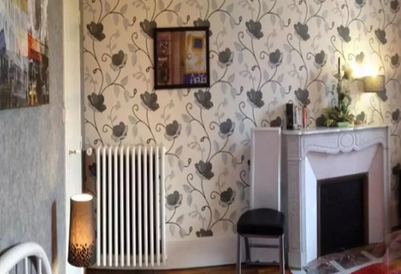 Aamiaismajoitus (B&B) Chambres Et Tables D Hotes Les Breuils