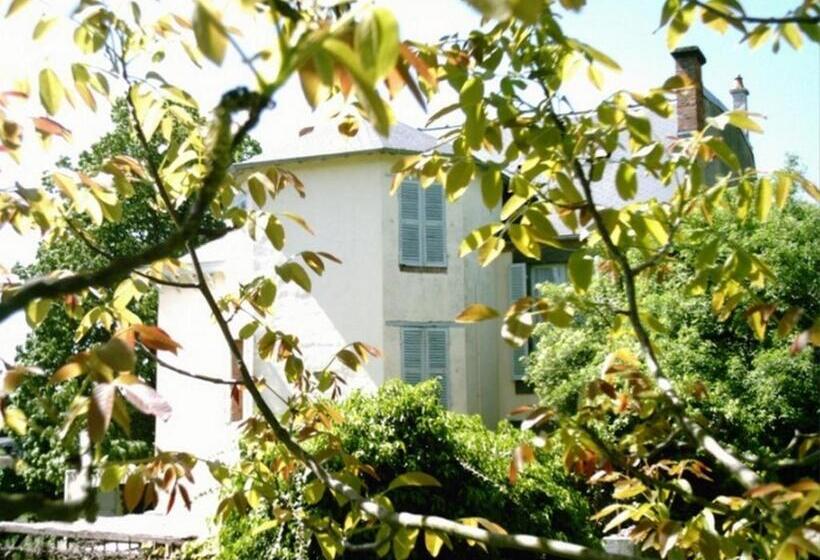 住宿加早餐  Chambres Et Tables D Hotes Les Breuils