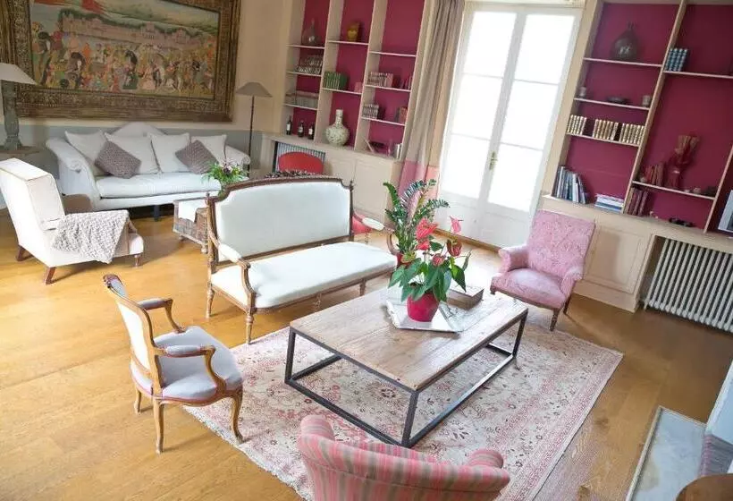 Aamiaismajoitus (B&B) Château Richelieu