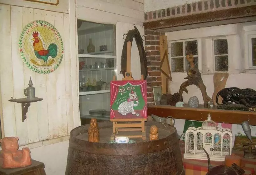 Aamiaismajoitus (B&B) Ferme De L'art Rural Et Populaire