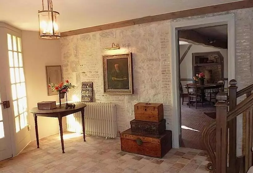 Aamiaismajoitus (B&B) Le Logis Alexandra Bnb