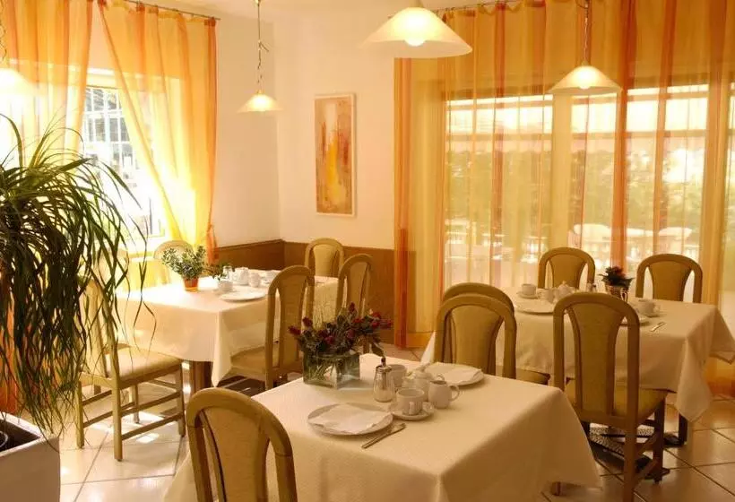 Aamiaismajoitus (B&B) Pension Martha