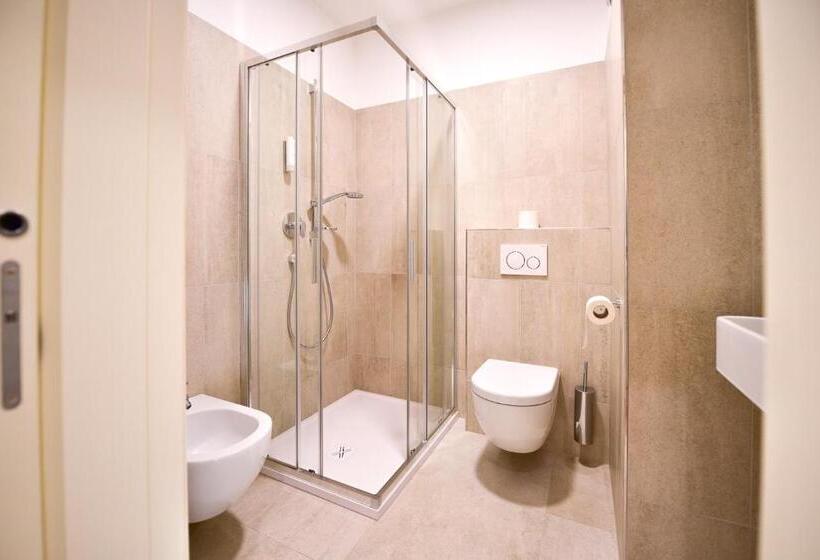 住宿加早餐  Pension Martha