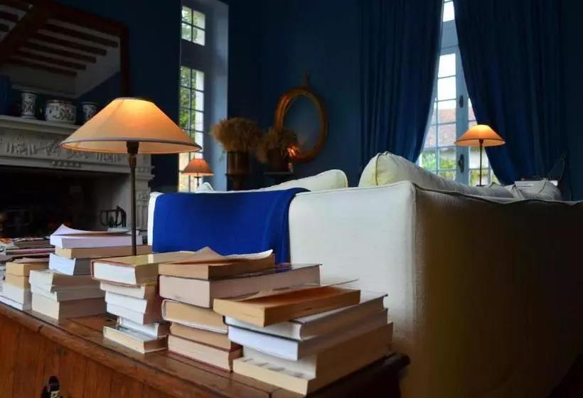 ベッドアンドブレックファースト Saint Victor La Grand  Maison