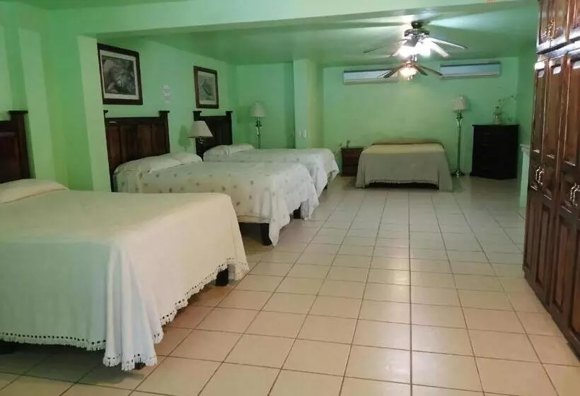 Freedom Shores La Gringa Hotel   Universally Designed