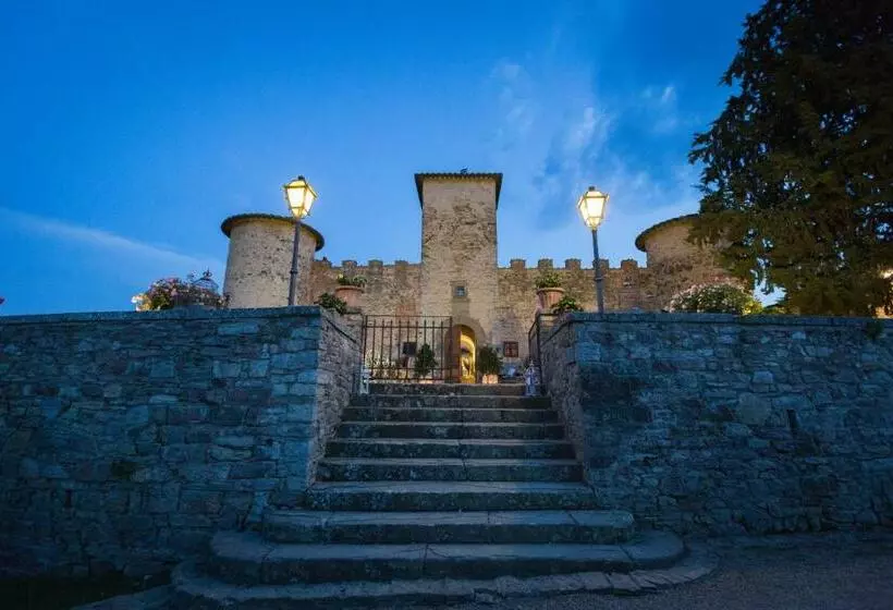 ホテル Castello Di Gabbiano