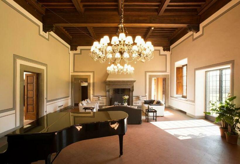 فندق Castello Di Gabbiano