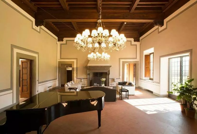 ホテル Castello Di Gabbiano