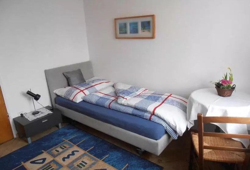 ホテル Don Camillo Gästehaus