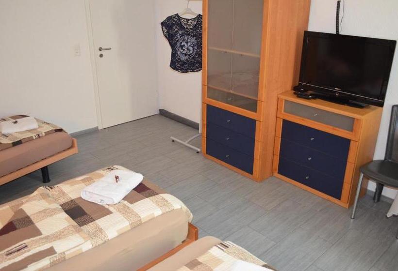 בית מלון כפרי Don Camillo Gästehaus