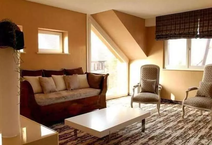 Hotelli Hôtel à La Ferme