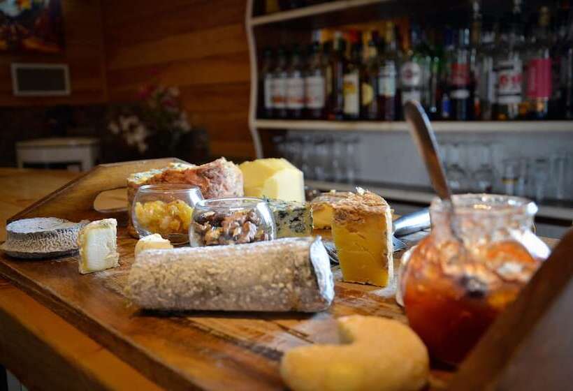 호텔 Maison Legate Hôtel Le Baudiere & Spa