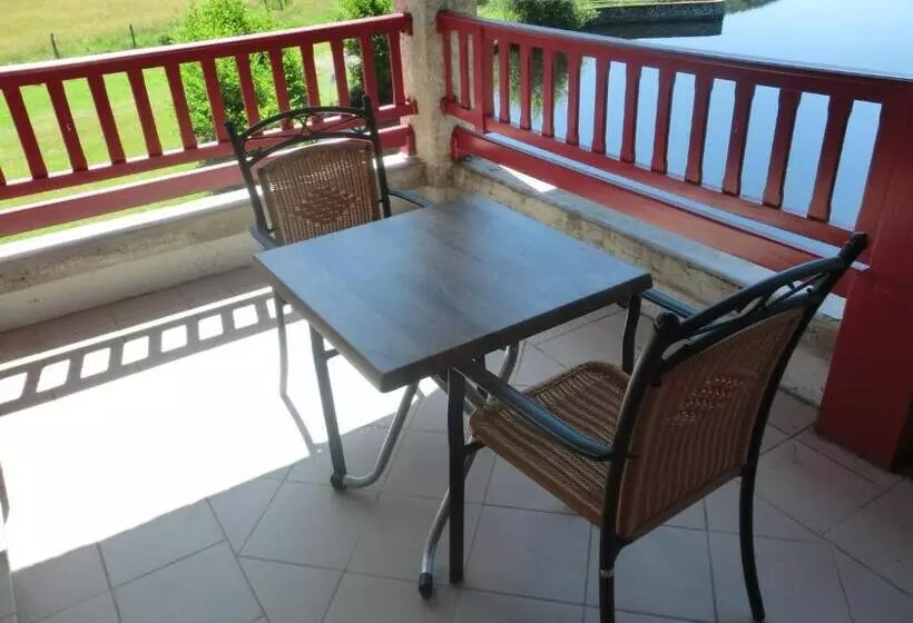 ホテル Le Lac Des Moines