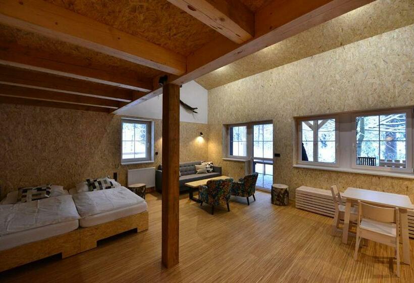 Отель Montanie Resort