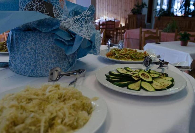 Отель Valdotain