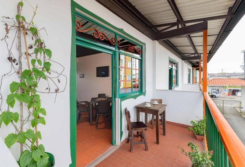 هتل Veraneras Del Quindío