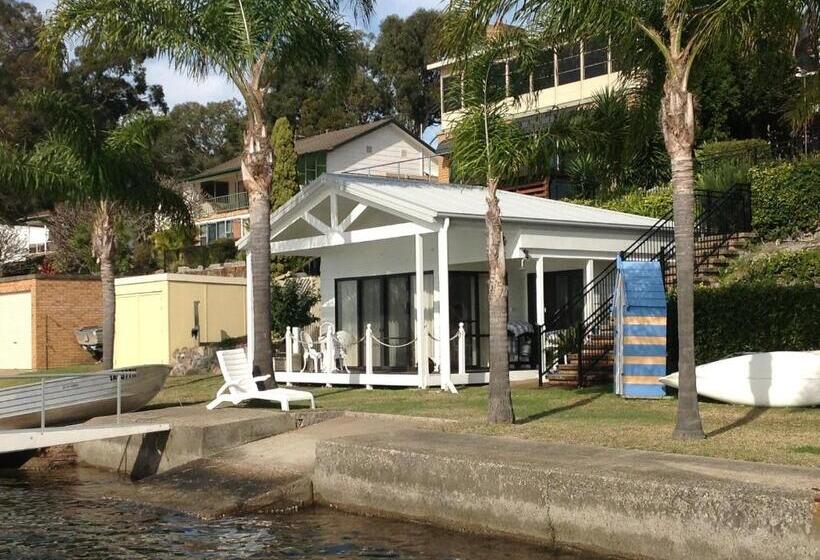 Overnight Reflections B&b