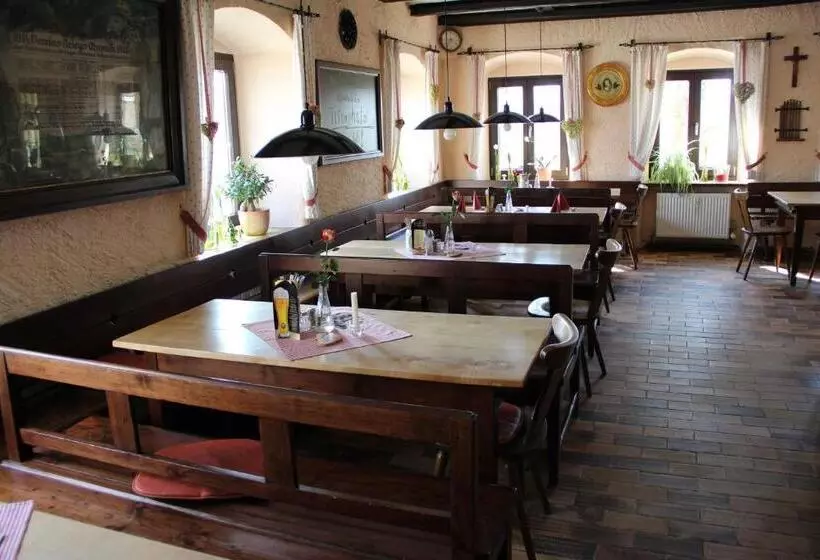 Majatalo Gasthof Zur Post