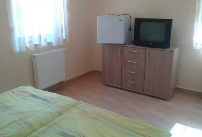 Majatalo Határmenti Vendégház