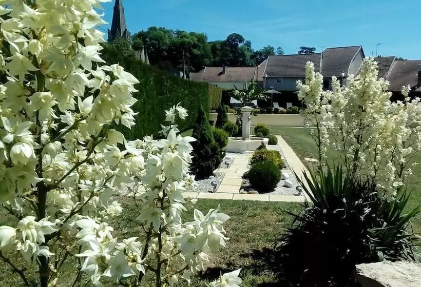 Majatalo Le Domaine Des Papillons