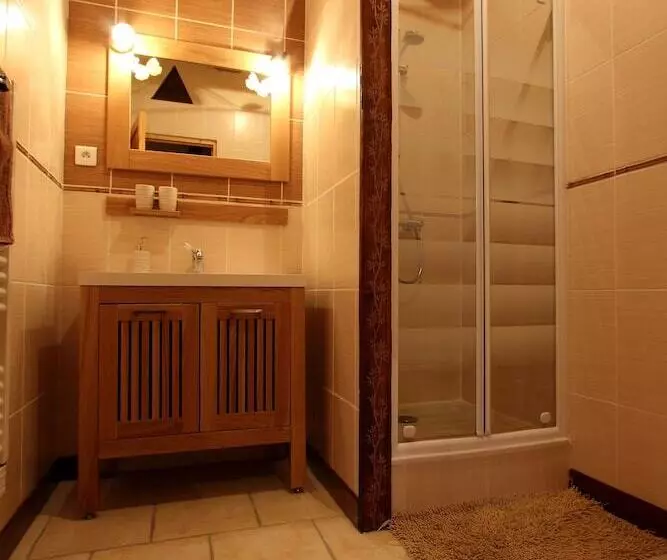 Majatalo Le Domaine Des Papillons