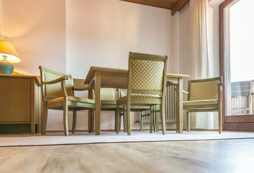 فندق صغير Gasthof Schiesl