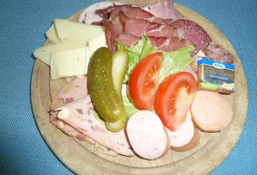 Retkeilymaja Gasthof Zur Krone