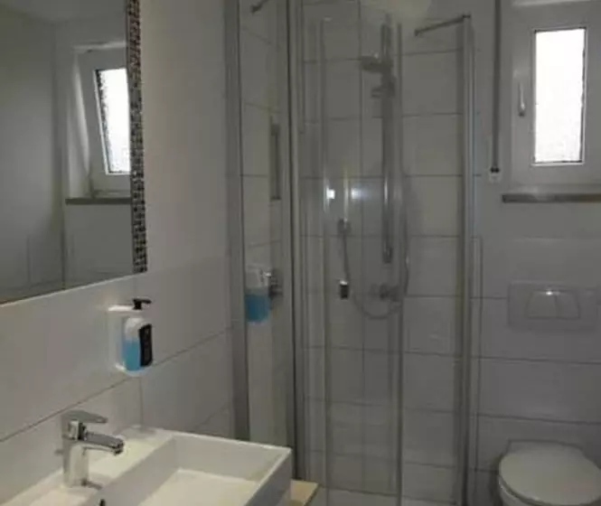 Retkeilymaja Gasthof Zur Krone