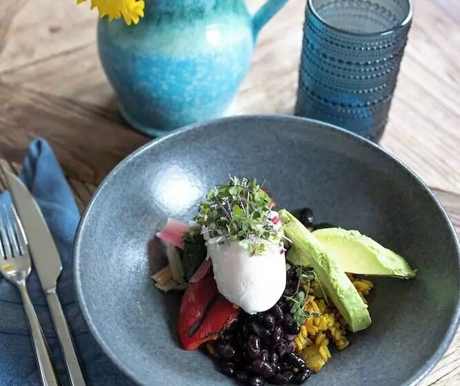 Retkeilymaja Lambert S Cove Inn & Resort