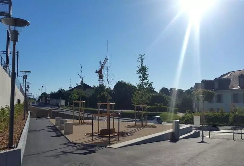 ベッドアンドブレックファースト Bnb  Les Coquelicots