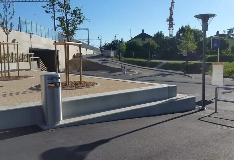 ベッドアンドブレックファースト Bnb  Les Coquelicots