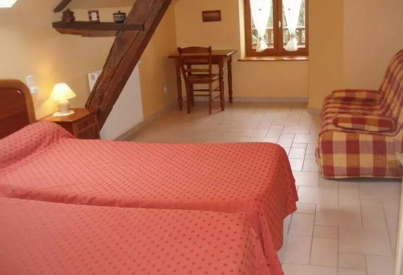 ベッドアンドブレックファースト Chambres D'hôtes De Froulay