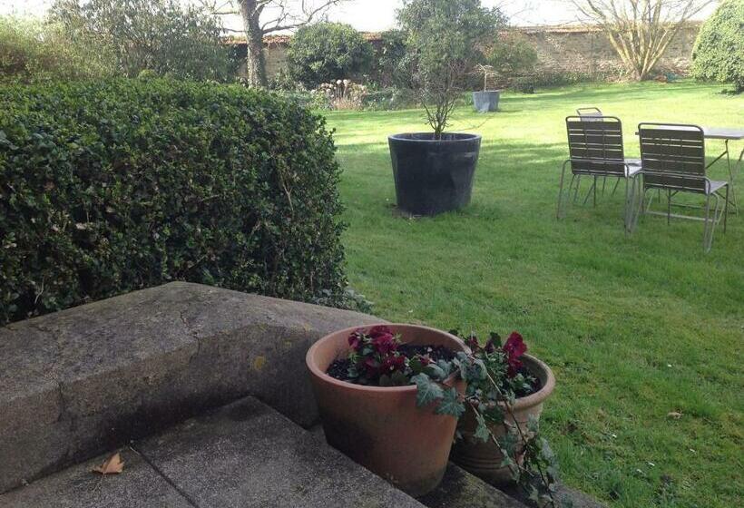 مبيت وإفطار Ferme De Galande