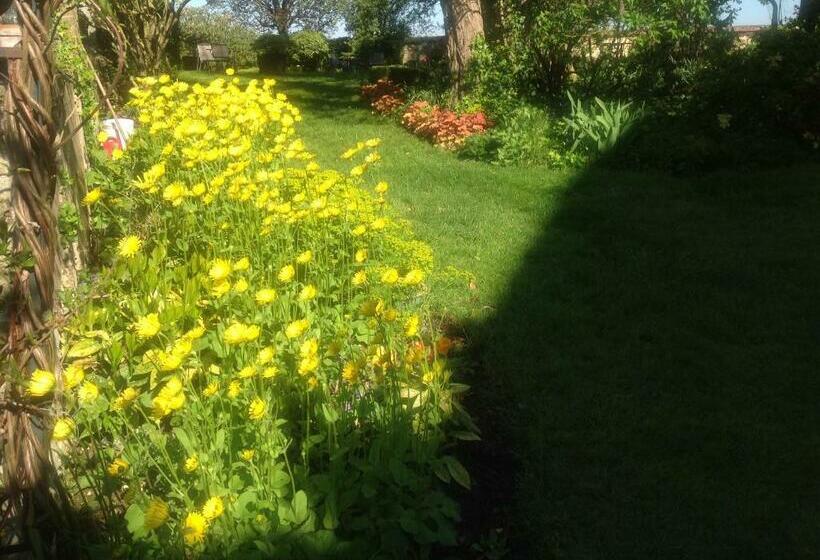 مبيت وإفطار Ferme De Galande