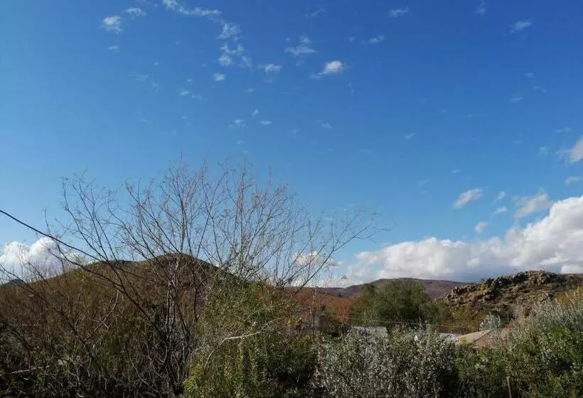 Aamiaismajoitus (B&B) Hostal Apuwara