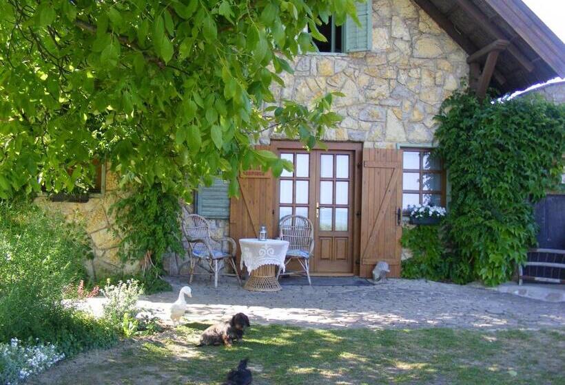 צימר Juhfark Fogadó és Borház