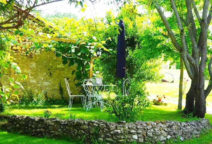 ベッドアンドブレックファースト La Belle Verte